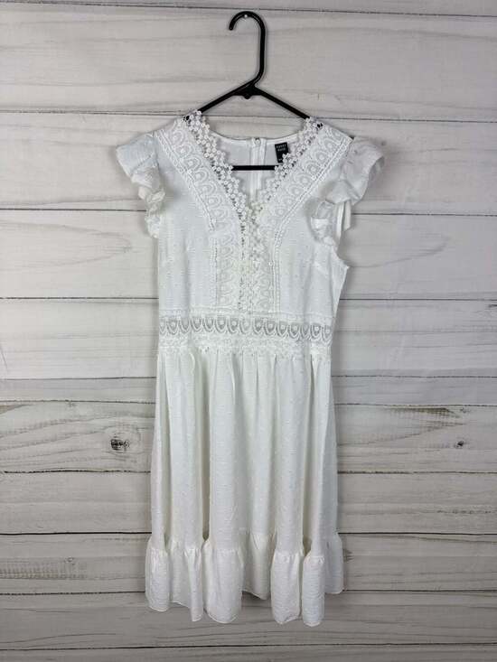 EMERY ROSE Dresses & Skirts - EMERY ROSE White Pointelle Ruffle Flutter Sleeve Crochet Lace Inset Mini Dress
